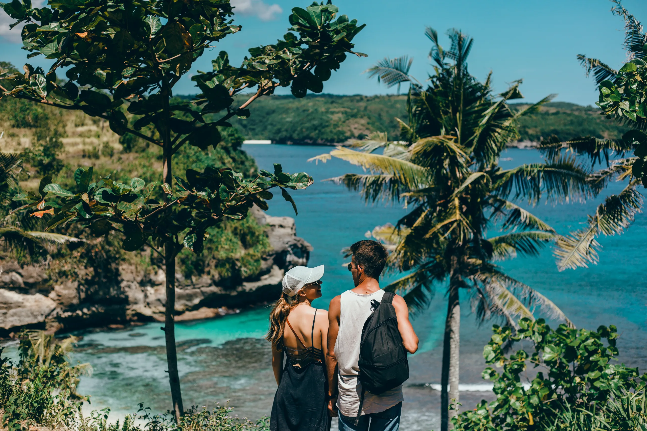 Любовь на тропических островах: как провести незабываемый отпуск вдвоем?